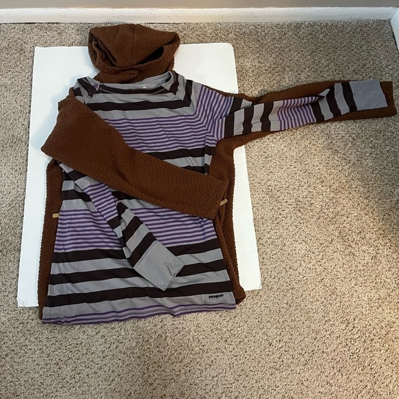 Patagonia Long Sleeves Tee Purple Striped Top Women’s S - Picture 10 of 12